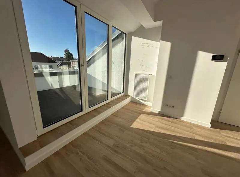 Zwei Zimmer in Charlottenburg mit seitlichem Spreeblick über den Dächern Berlins — photo 1